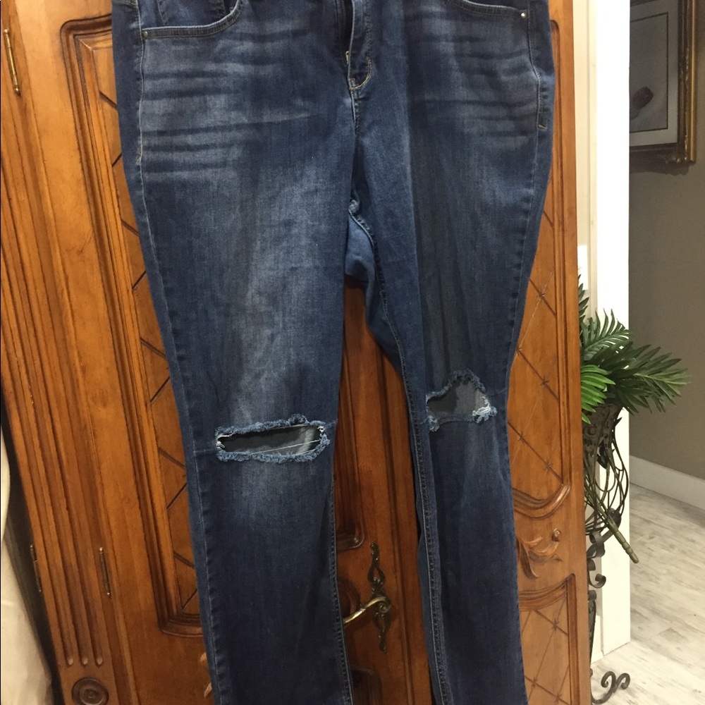 Crown and ivy jeans size 18
